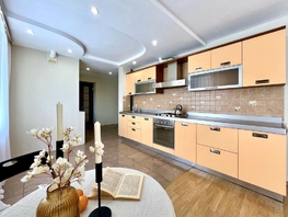 Продается 3-комнатная квартира Розы Люксембург ул, 90  м&sup2;, 8200000 рублей