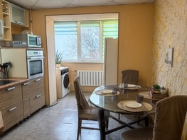 Снять двухкомнатную квартиру Гиндина (Энергетик ж/р) ул, 52  м&sup2;, 3200 рублей