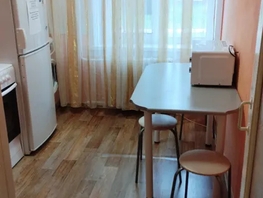 Снять однокомнатную квартиру Космонавтов (Центральный ж/р) б-р, 38  м&sup2;, 1937 рублей