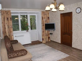 Снять трехкомнатную квартиру Клары Цеткин ул, 64  м&sup2;, 3200 рублей