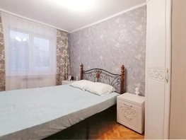 Продается 4-комнатная квартира Строителей б-р, 61.2  м², 5800000 рублей