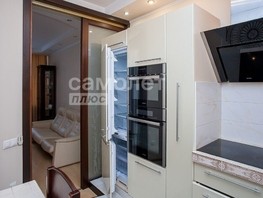 Продается 2-комнатная квартира Строителей б-р, 49.3  м², 8050000 рублей
