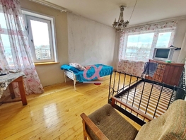 Продается 3-комнатная квартира Строителей б-р, 68  м², 6200000 рублей