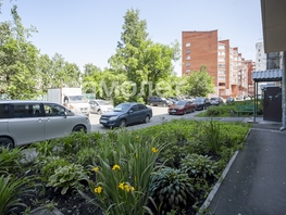 Продается 3-комнатная квартира Октябрьский пр-кт, 60.9 м², 6200000 рублей