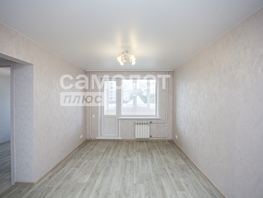 Продается 2-комнатная квартира Строителей б-р, 43  м², 6700000 рублей