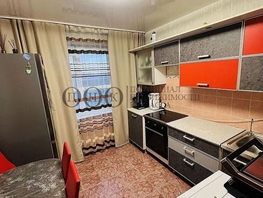 Продается 3-комнатная квартира Шахтеров пр-кт, 61.4  м&sup2;, 6500000 рублей