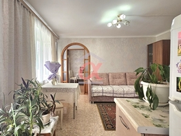 Продается 2-комнатная квартира Шахтеров пр-кт, 43.4  м&sup2;, 4890000 рублей
