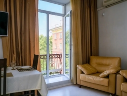 Снять двухкомнатную квартиру Весенняя ул, 61  м&sup2;, 4400 рублей