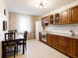 Снять трехкомнатную квартиру Ленина пр-кт, 100  м&sup2;, 4950 рублей