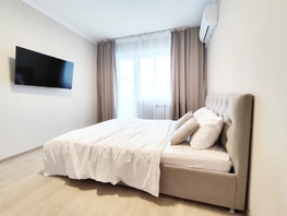 Снять двухкомнатную квартиру Красная ул, 45  м&sup2;, 2700 рублей