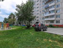 Продается 2-комнатная квартира Комсомольская ул, 42.8 м², 4200000 рублей