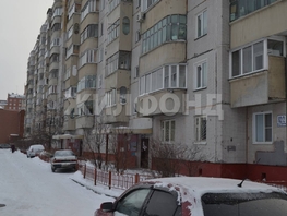 Продается 4-комнатная квартира Петухова ул, 78.1 м², 6950000 рублей