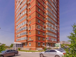 Продается 3-комнатная квартира Толстого ул, 106.6  м², 15300000 рублей