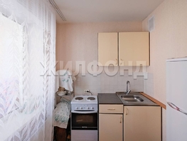 Продается 1-комнатная квартира Петухова ул, 26 м², 3400000 рублей