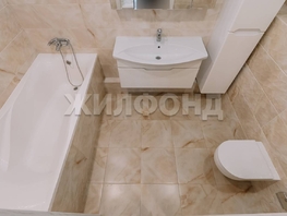 Продается 3-комнатная квартира Сакко и Ванцетти ул, 79.3 м², 17500000 рублей