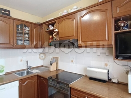 Продается 4-комнатная квартира Троллейная ул, 77.4 м², 5499000 рублей