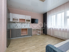 Продается 3-комнатная квартира Виктора Уса ул, 48  м², 4350000 рублей