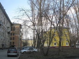Продается 3-комнатная квартира Дзержинского пр-кт, 68.8  м&sup2;, 8000000 рублей