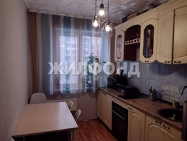 Продается 3-комнатная квартира Полтавская ул, 60.2  м&sup2;, 5650000 рублей