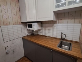 Продается 3-комнатная квартира Ленинградская ул, 59.8  м&sup2;, 5950000 рублей