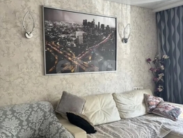 Продается 4-комнатная квартира Толстого ул, 78  м&sup2;, 11600000 рублей