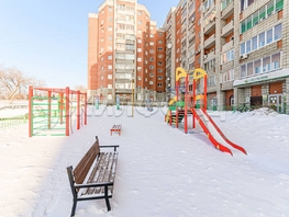 Продается 3-комнатная квартира Красный пр-кт, 48.5  м&sup2;, 8500000 рублей