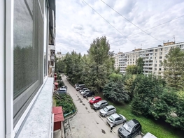Продается 3-комнатная квартира Бориса Богаткова ул, 61.5  м&sup2;, 7500000 рублей