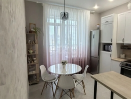 Продается 2-комнатная квартира 3-й микрорайон, 67.06  м&sup2;, 10600000 рублей