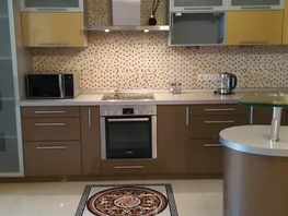 Снять двухкомнатную квартиру Галущака ул, 80  м&sup2;, 4680 рублей
