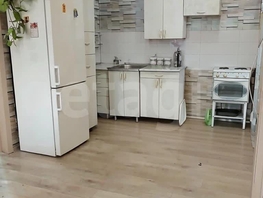 Продается 2-комнатная квартира Школьная ул, 64.3  м&sup2;, 3000000 рублей