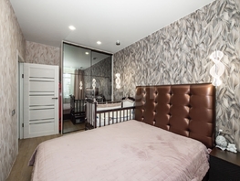 Продается 3-комнатная квартира Дзержинского пр-кт, 67  м&sup2;, 11000000 рублей
