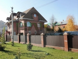 Коттедж, 380 м², 3 этажа