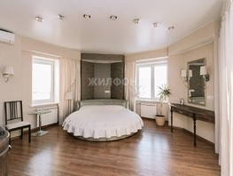 Продается 4-комнатная квартира Военная ул, 128.5  м², 17200000 рублей