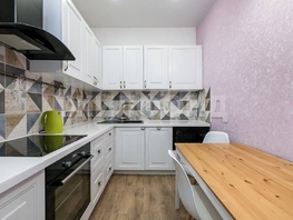Продается 2-комнатная квартира Аэропорт ул, 50.1 м², 5700000 рублей