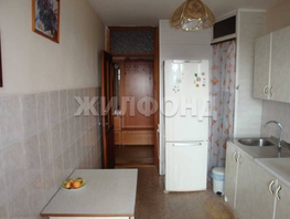 Продается 3-комнатная квартира Героев Революции ул, 64.9 м², 6780000 рублей
