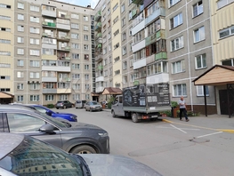 Продается 3-комнатная квартира Полтавская ул, 60.2  м², 5490000 рублей