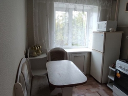 Продается 3-комнатная квартира Иртышская Набережная ул, 56.3 м², 4120000 рублей