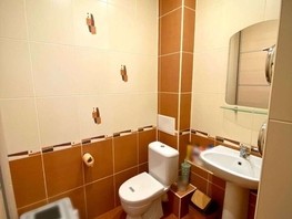 Продается 4-комнатная квартира Кольцевая 2-я ул, 144.4  м², 22500000 рублей