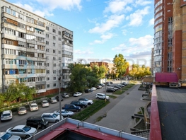 Продается 4-комнатная квартира Декабристов ул, 139.2  м², 13495000 рублей