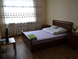 Снять однокомнатную квартиру Комарова проспект, 43  м&sup2;, 3480 рублей