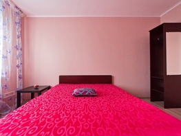 Снять трехкомнатную квартиру Ленина пл, 80 м², 38000 рублей