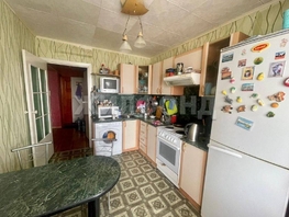 Продается 3-комнатная квартира Клюева ул, 68 м², 6100000 рублей
