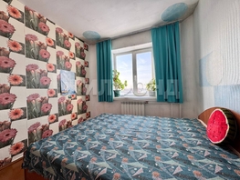 Продается 4-комнатная квартира Октябрьская ул, 75.7  м², 3100000 рублей