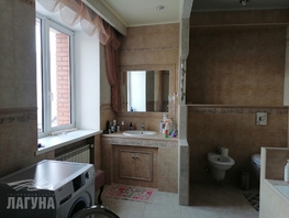Снять трехкомнатную квартиру Дзержинского ул, 131.9  м&sup2;, 70000 рублей