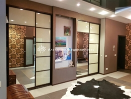 3-комнатная квартира, 200.4 м², 4/4 этаж