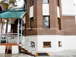 Дом, 240.9 м², 2 этажа, участок 495 сот.