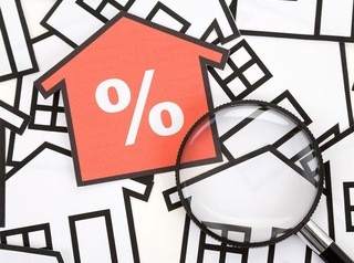 При каких условиях банки снижают процентные ставки по ипотеке?