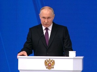 Президент РФ рассказал о продлении семейной ипотеки и развитии стройотрасли