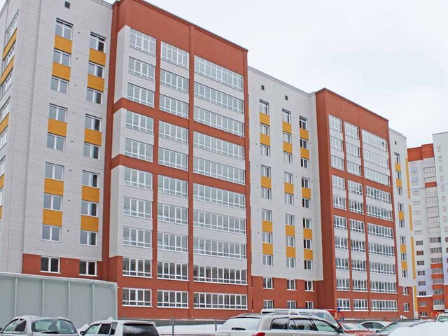 В жилом комплексе «Дружный-2» заселяют первый из построенных домов
