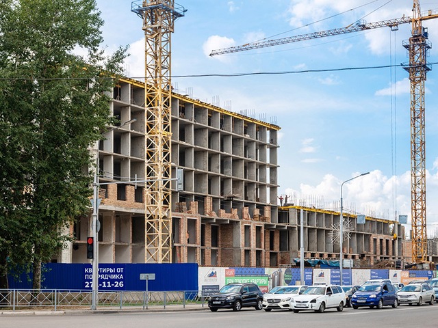 Жителей аварийных домов будут переселять в новостройки, строящиеся с эскроу-счетами